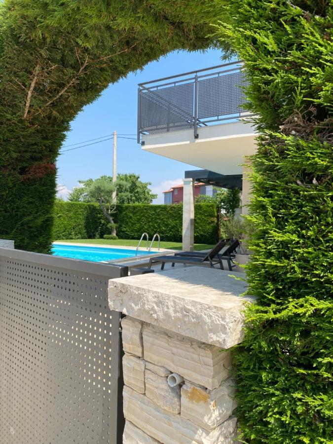 Villa Divina With Private Heated Pool Pula Exteriér fotografie